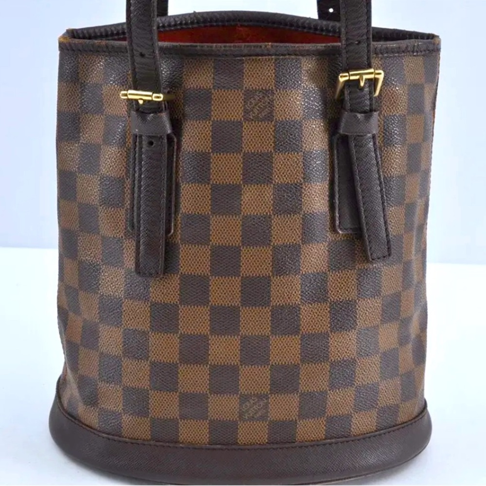LV Damier Bucket Bag